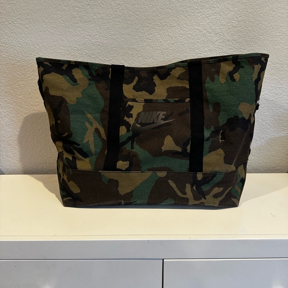 nike big tote